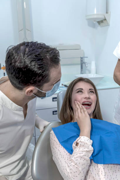 Best Weekend Emergency Dentist in Barnesville, GA